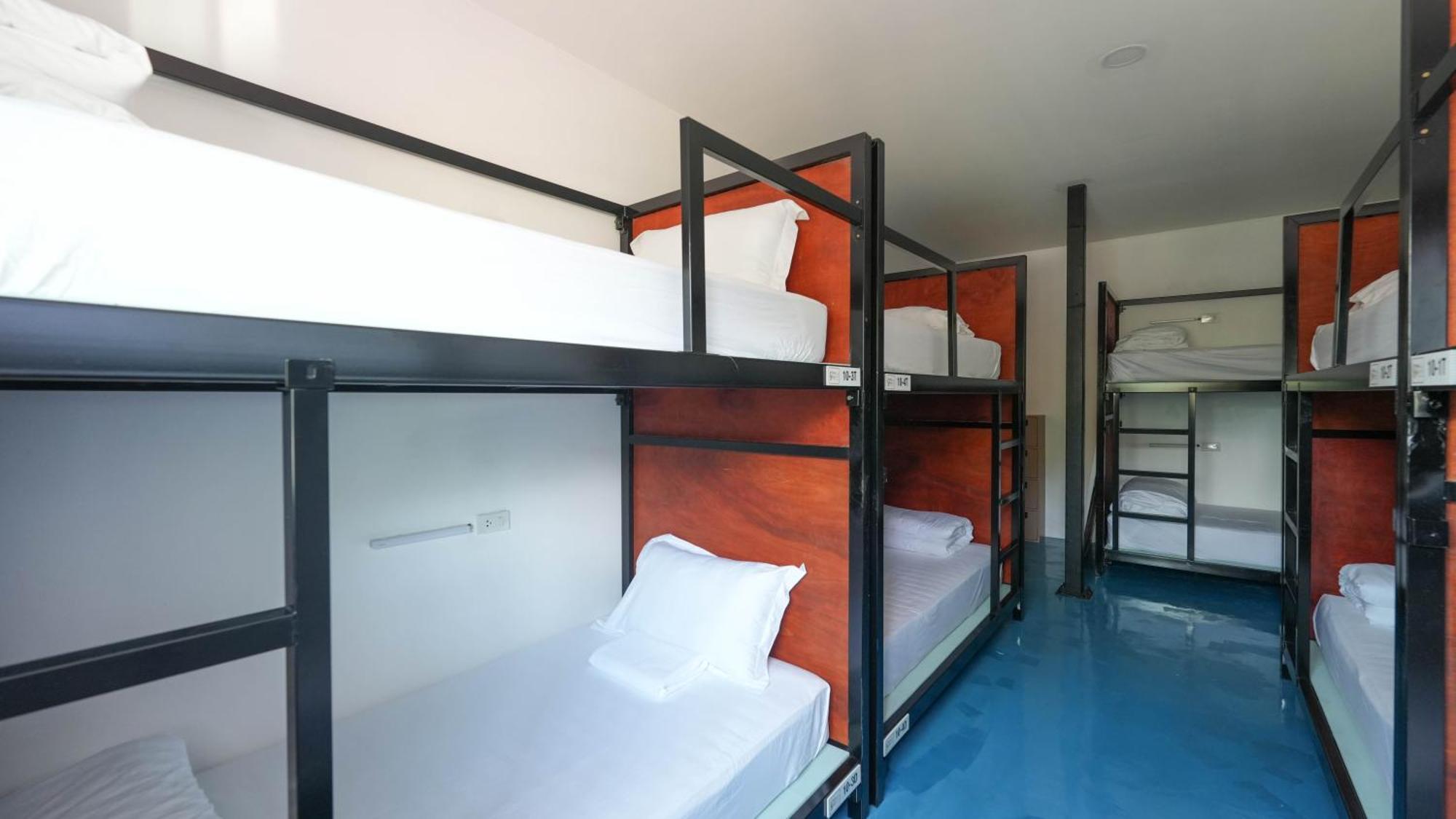 Green Gen Hotel, Mueang Phuket Ban Lo Ti Pa Exterior photo