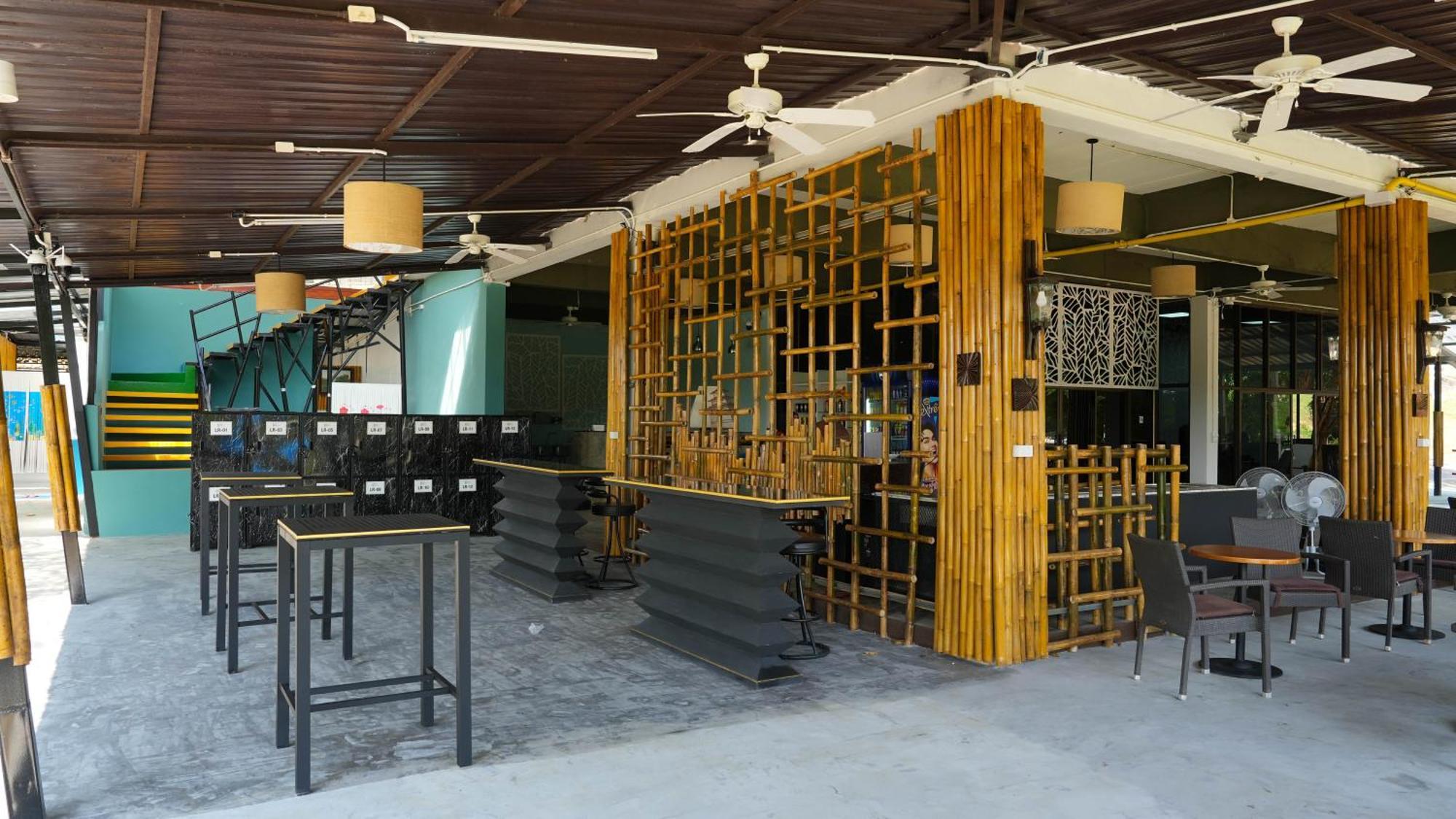 Green Gen Hotel, Mueang Phuket Ban Lo Ti Pa Exterior photo