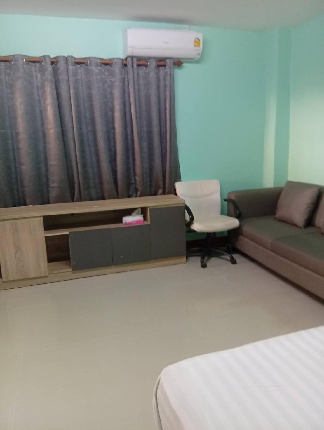 Green Gen Hotel, Mueang Phuket Ban Lo Ti Pa Exterior photo